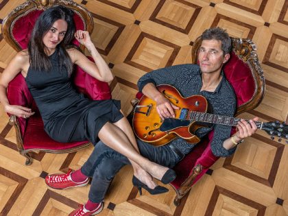 Eröffnungsfest HIN UND WEG<br>Musik von Naomi Kraft und Stefan Varga
